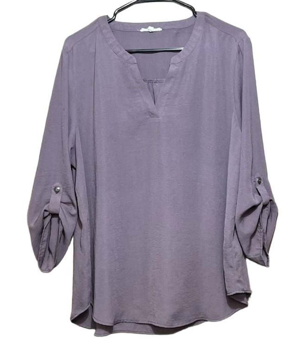 Maurices Atwood 3/4 Sleeve Popover Blouse Size XL Purple